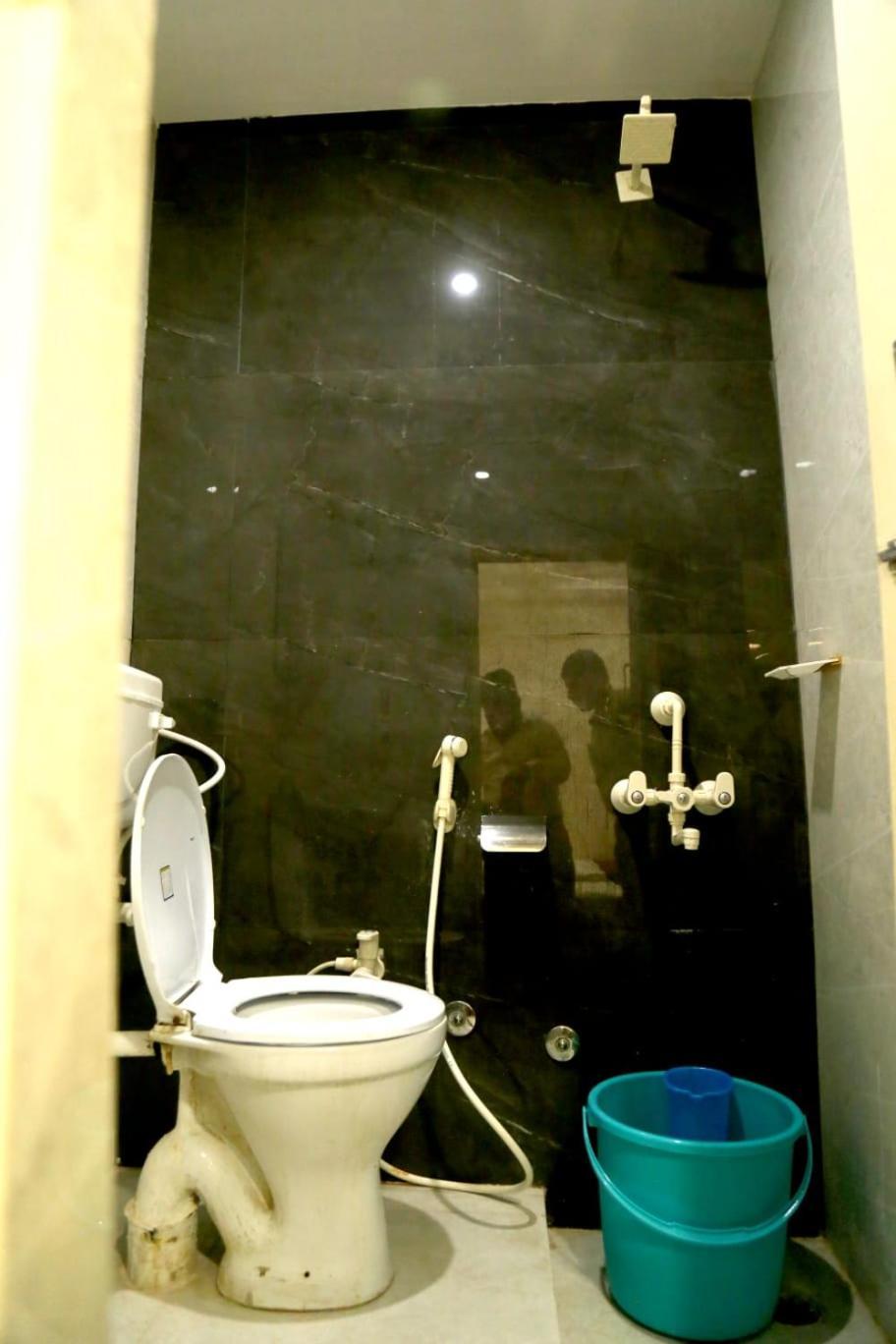 Pyrenees Homestay Agra  Exteriér fotografie