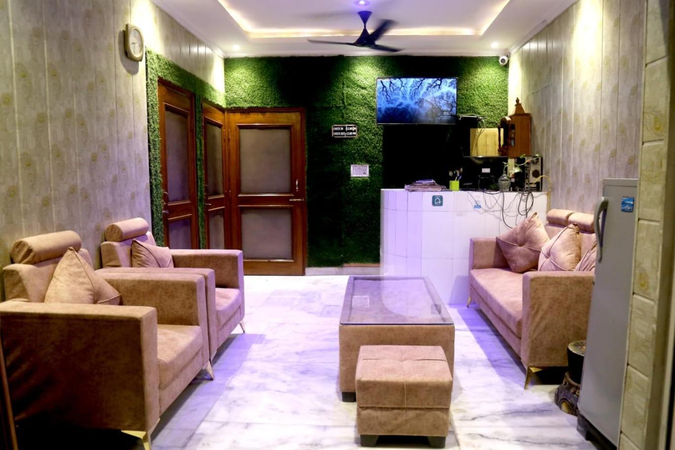 Pyrenees Homestay Agra  Exteriér fotografie